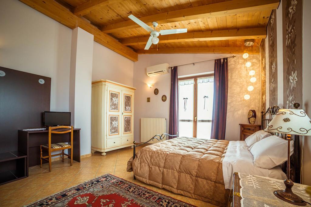Le Mistral Villa Sommacampagna Phòng bức ảnh