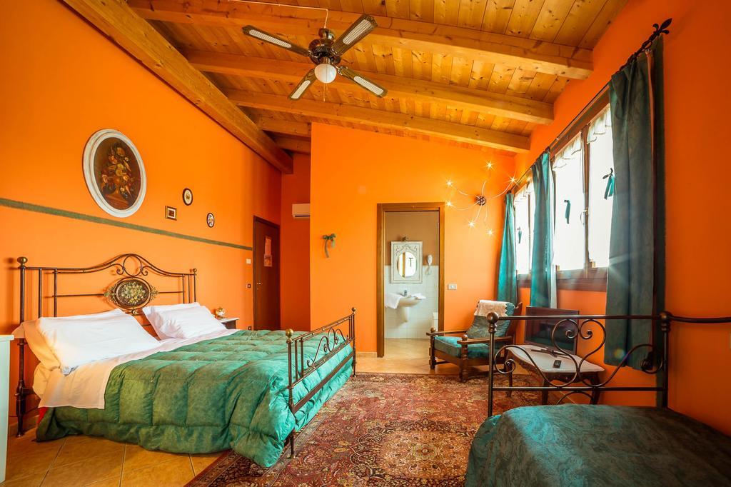 Le Mistral Villa Sommacampagna Phòng bức ảnh